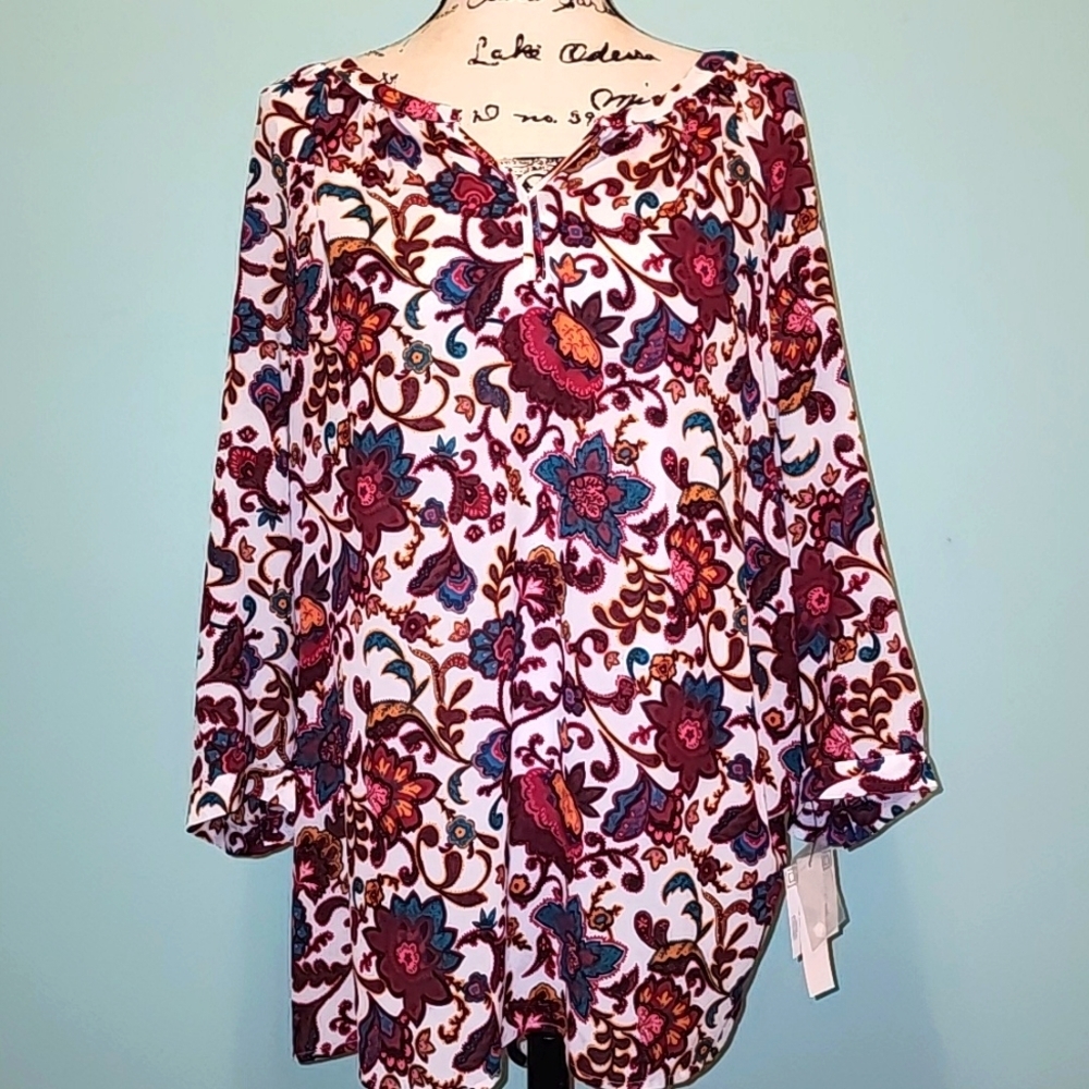Liz Claiborne floral paisley top size large